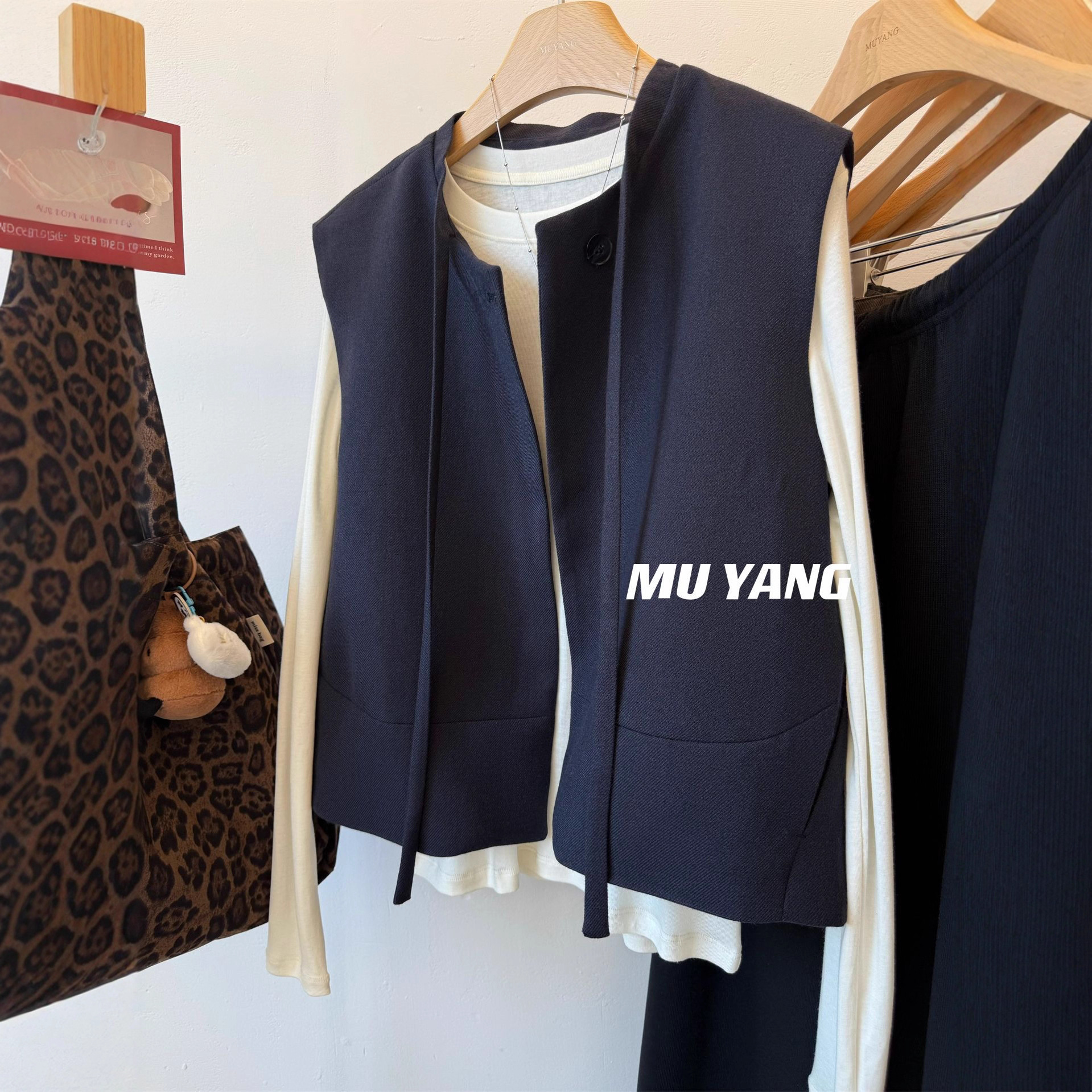 High-Quality Plus-Size 100kg Fashionable Collector's Edition! Double Strap Blazer Vest for Women Sleeveless Jacket