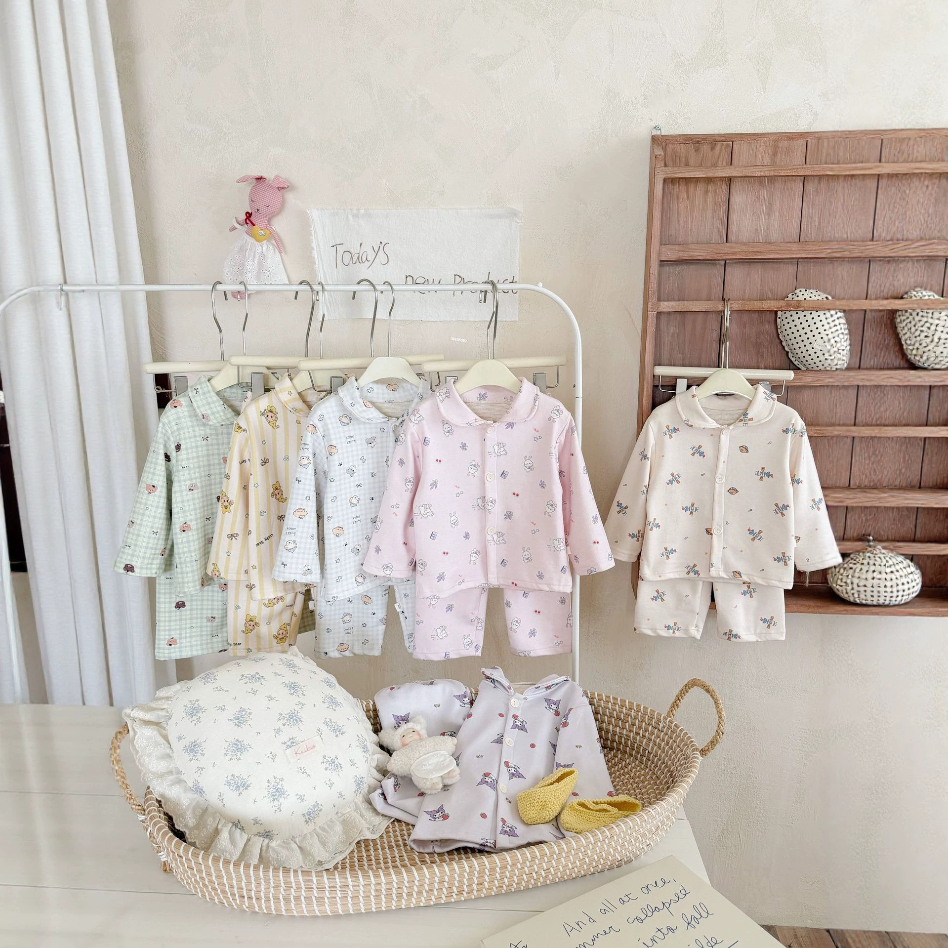 Children's autumn and winter pajamas, wool and silk loungewear, unisex, with a collared cardigan, a two-piece set for older children