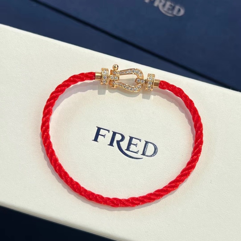 フレッド マーティン バックル ブレスレット V ゴールド メッキ 18K ローズゴールド フル ダイヤモンド オーバル バックル ブレスレット 男女兼用 カップル メーカー|undefined