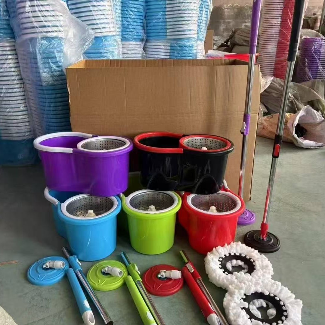 Fregona giratoria de doble accionamiento, varilla de acero inoxidable, fregona de agua autoretorcida de presión manual, fregona de lavado a mano, fregona de cubo de ocho caracteres negros