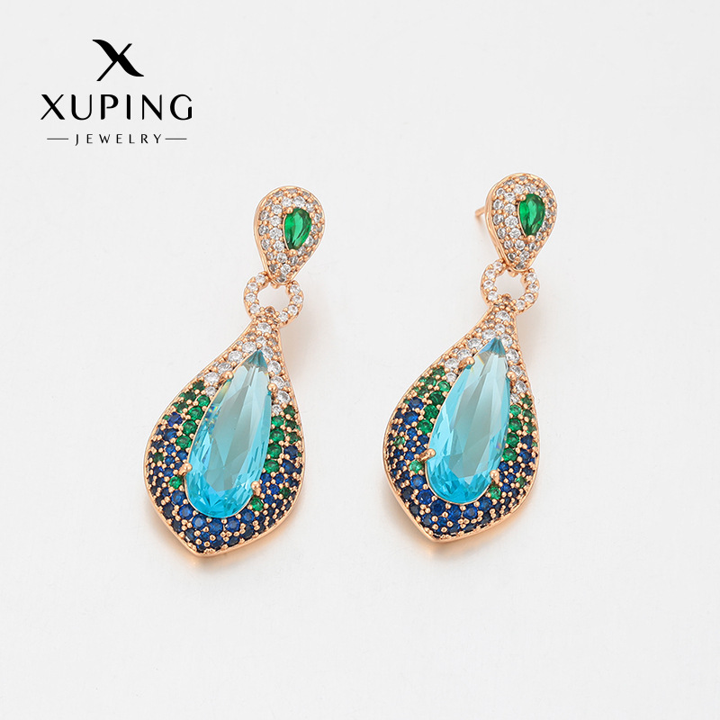 Xuping moda retro serie de pendientes de lujo ligero aleación de cobre chapado 18k goteo de agua orejas de tetas al por mayor mujeres