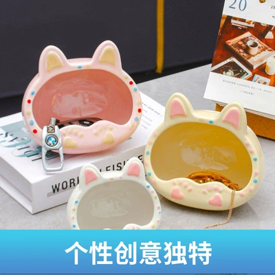 bedroom and living room, unique | Car ashtray