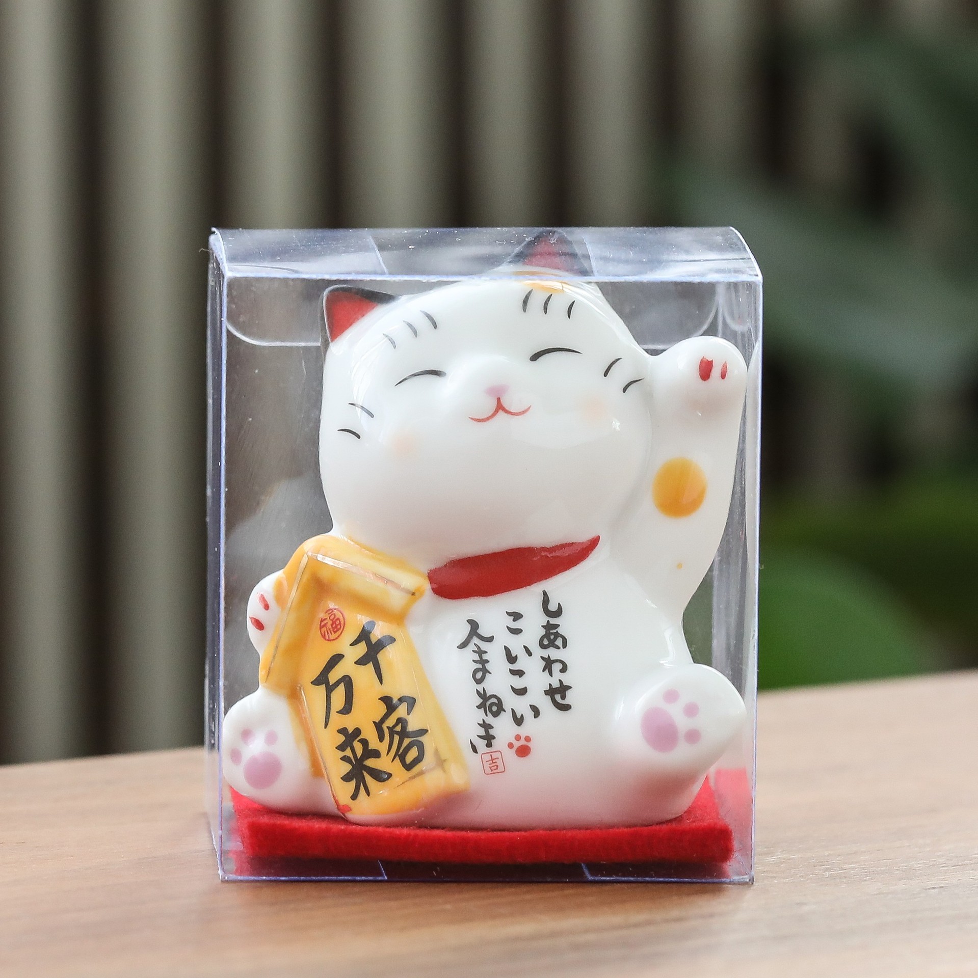 文創zakka日本式雑貨陶磁器招き猫動物車載置物家庭陶磁器工芸品プレゼント