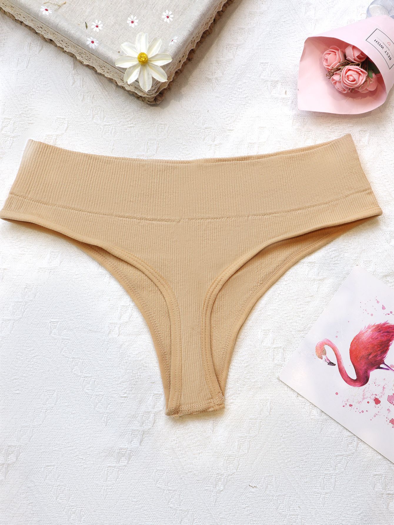 Nuevos pantalones en T de cintura baja para chicas sexy bragas de verano color sólido sin costuras bragas deportivas y de fitness comercio exterior transfronterizo