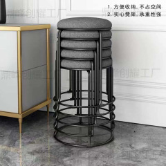 家庭用強化丸スツール、ネット有名人の小さなスツール、積み重ね可能で耐久性のある丸スツール、北欧のダイニングテーブルスツール、モダンでシンプルなベンチ
