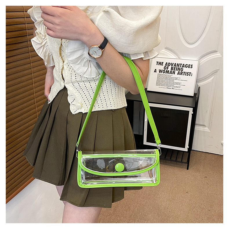 Women's Small Pvc Solid Color Fashion Square Magnetic Buckle Underarm Bag display picture 1