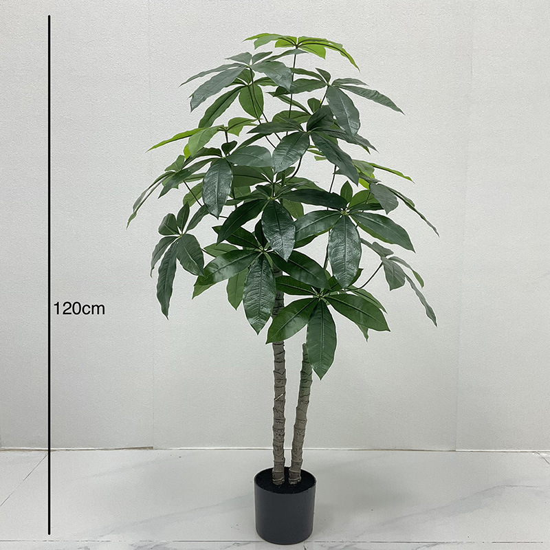 金の木の偽の木の装飾をシミュレーションします。|undefined