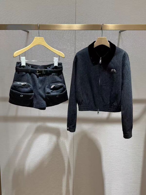 轻奢小香风短裤子套装女贵卓雅25秋季丝绒翻领独特减龄外套两件套|undefined