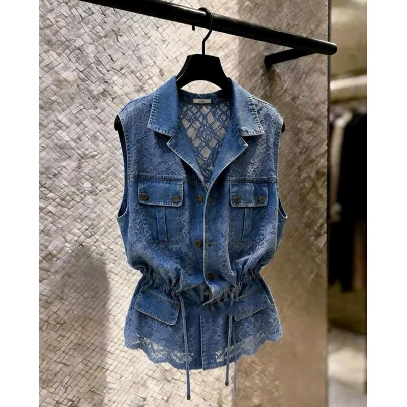 Vintage Denim Patchwork Lace Sleeveless Shirt for Women, 2026 Summer Style, Blue Waist-Cinching Vest, Versatile Tie-Up Top Vintage Denim Patchwork Lace Sleeveless Shirt for Women, 2026 Summer Style, Blue Waist-Cinching Vest, Versatile Tie-Up Top