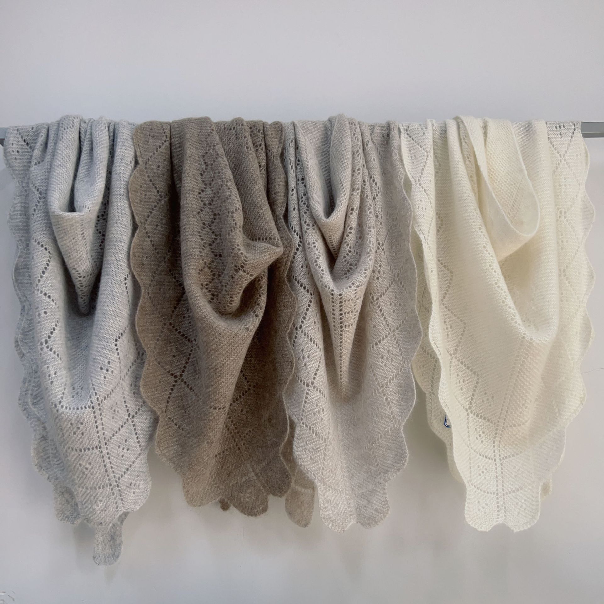Dreieckstuch Aus Weichem Kaschmir Für Damen Gestrickt_voghion.com