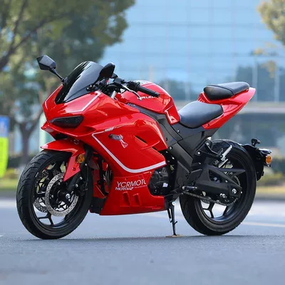 Motosikletlər Racing Sports Car Twin-Cylinder