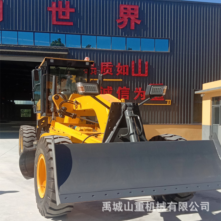 液压驱动平地机 自走式平地机 铰接自行式平地机 大地面平整工作