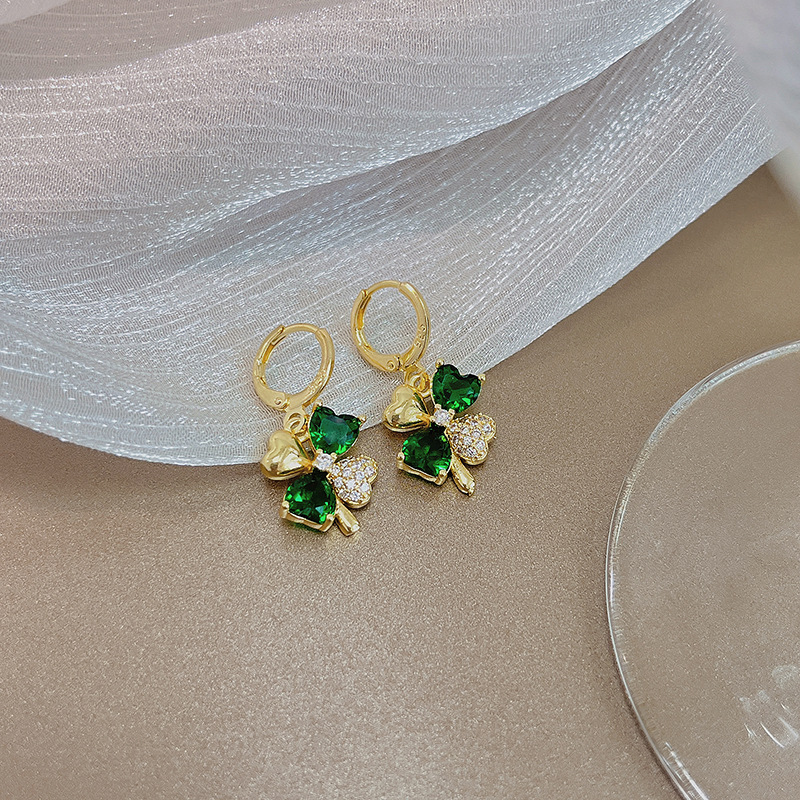 Water Plating Gold Plating Process Copper Ear Needle Material 1 Pair Fashion Flower Plating Alloy Earrings