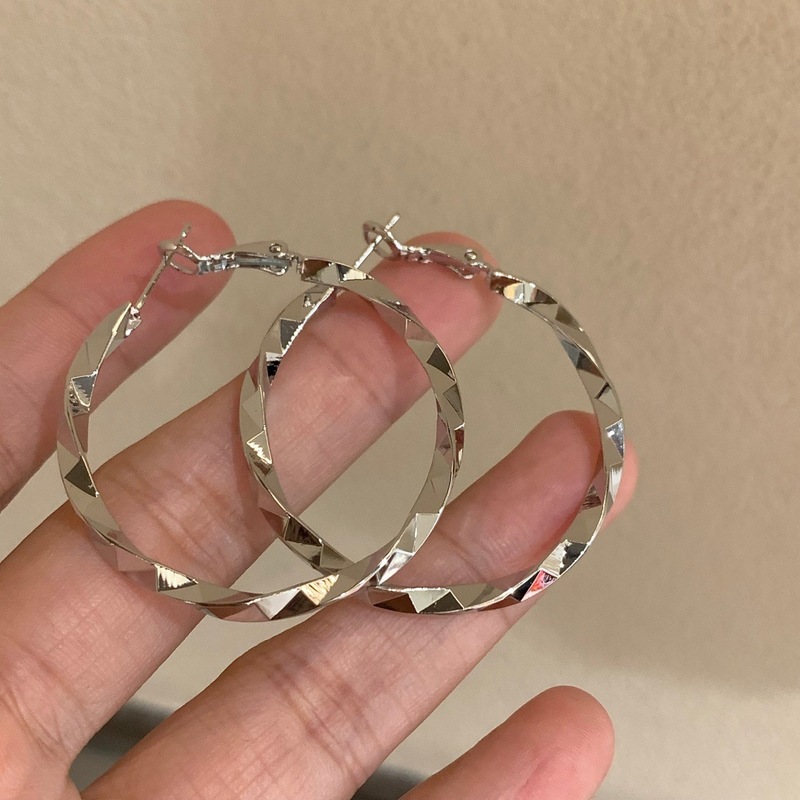 日韩简约不规则纹理感素圈耳环女耳圈金属银色气质耳钉耳饰银针|undefined