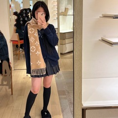 高级感老花字母logo羊毛围巾女秋冬季卡其色羊绒披肩双面保暖围脖