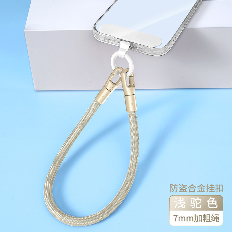 携帯電話のストラップ手首のストラップは斜めに掛けてもいいです。|undefined