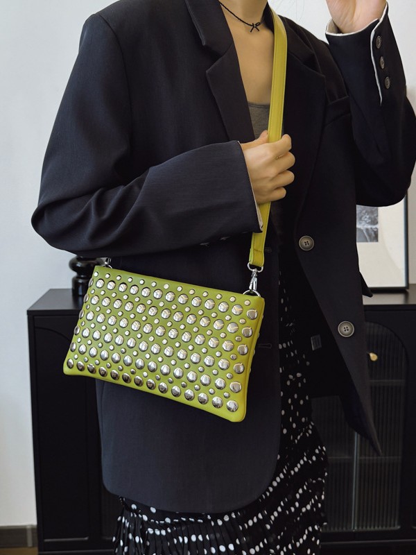 Comercio exterior transfronterizo al por mayor remache retro pequeño cuadrado bolsa 2025 nueva moda de nicho bolso de mensajero de hombro de todo fósforo