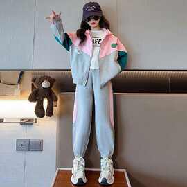 女童卫衣套装春装2026新款洋气网红炸街春秋儿童休闲运动服两件套