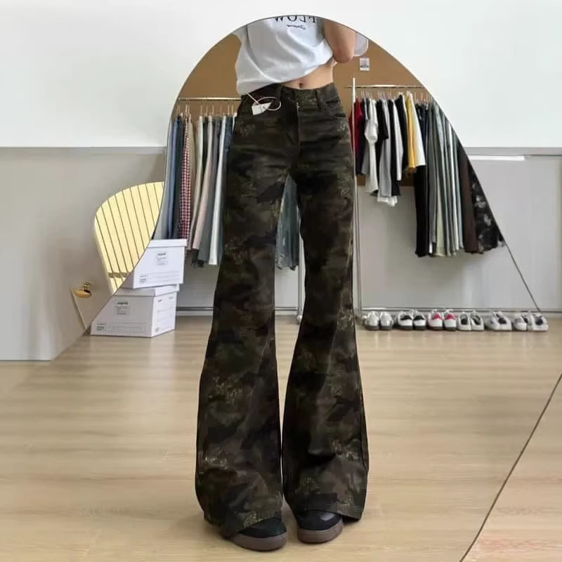 Camouflage Flared Jeans for Women, Low-Waisted, Slimming, Covering the Hips, Not Tight on the Legs, Straight-Leg Flared Pants for Petite Figures
