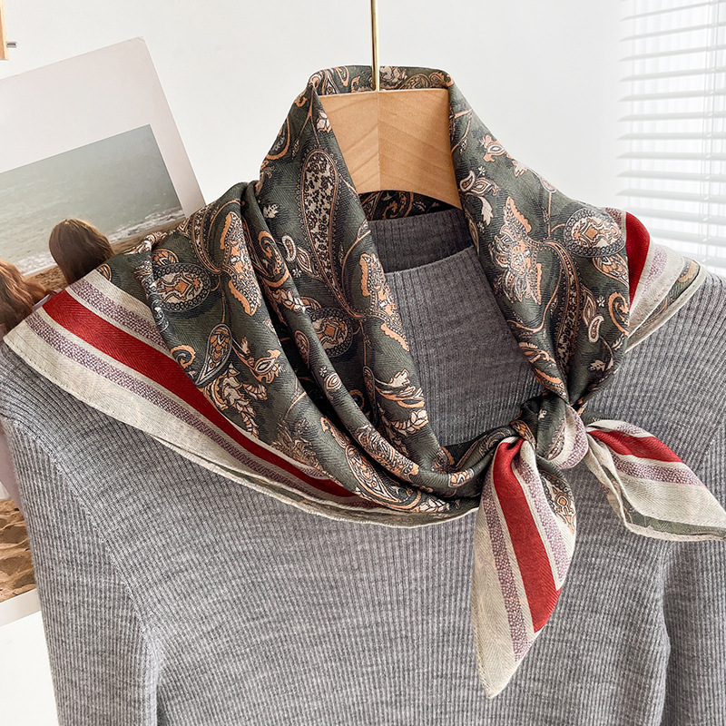 라인스톤 캐슈 플라워-그린