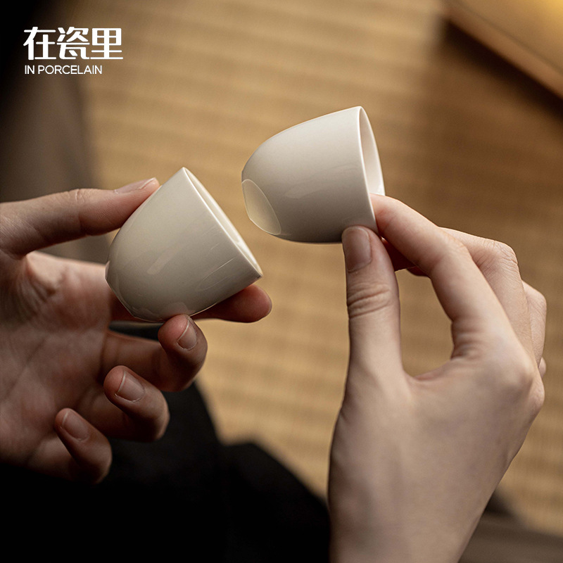 Ceramic Japanese tea cup for home use