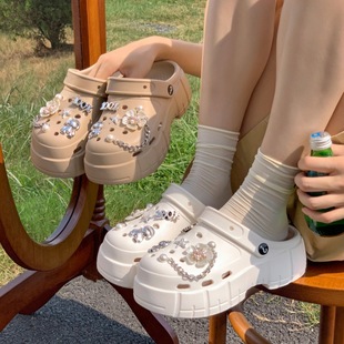 ����ЬŮ�ļ��⴩��וr�а��^��Ь����ɳ������ins�L�����WԺ�L