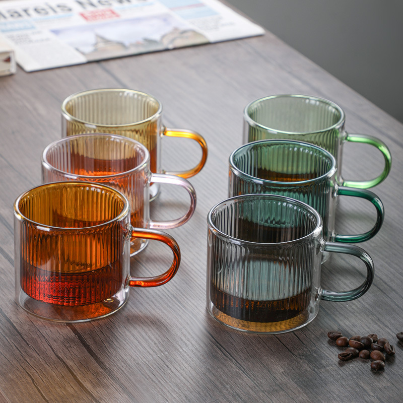 Taza de café de vidrio de doble capa resistente al calor, con asa, diseño vertical y elegante