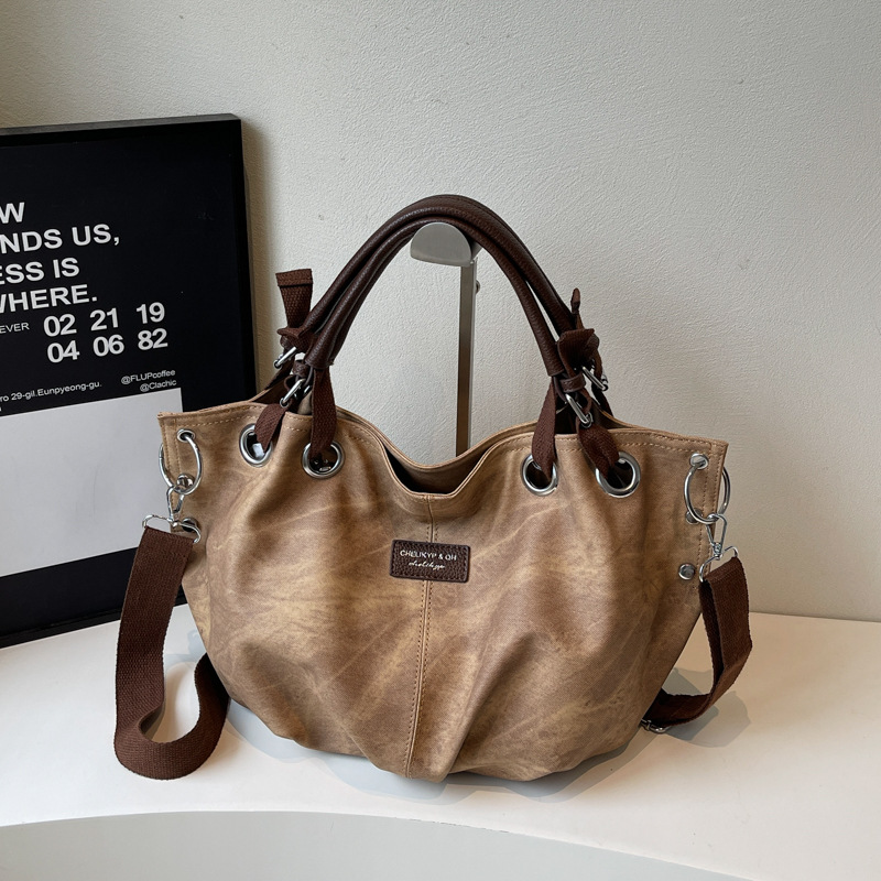 Bolso tote retro estilo Hong Kong 2025 verano nuevo estilo bolso de hombro de color de contraste de moda bolso de mensajero de gran capacidad mujer