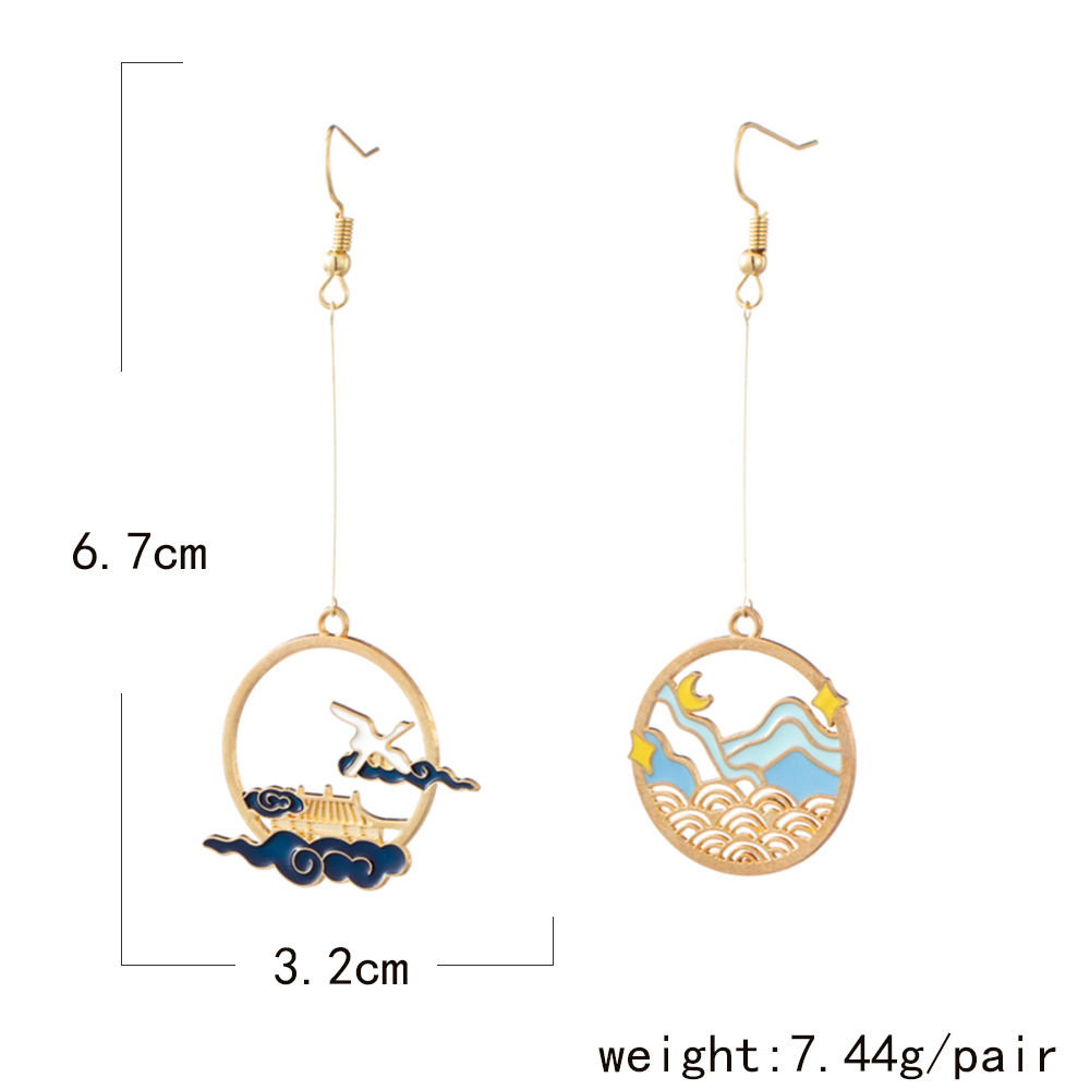 Personality National Crane Tassel Fashion Retro Moon Hollow Earrings display picture 1