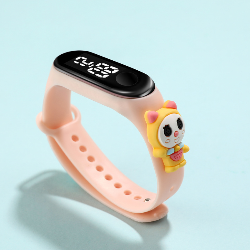 Doll bracelet