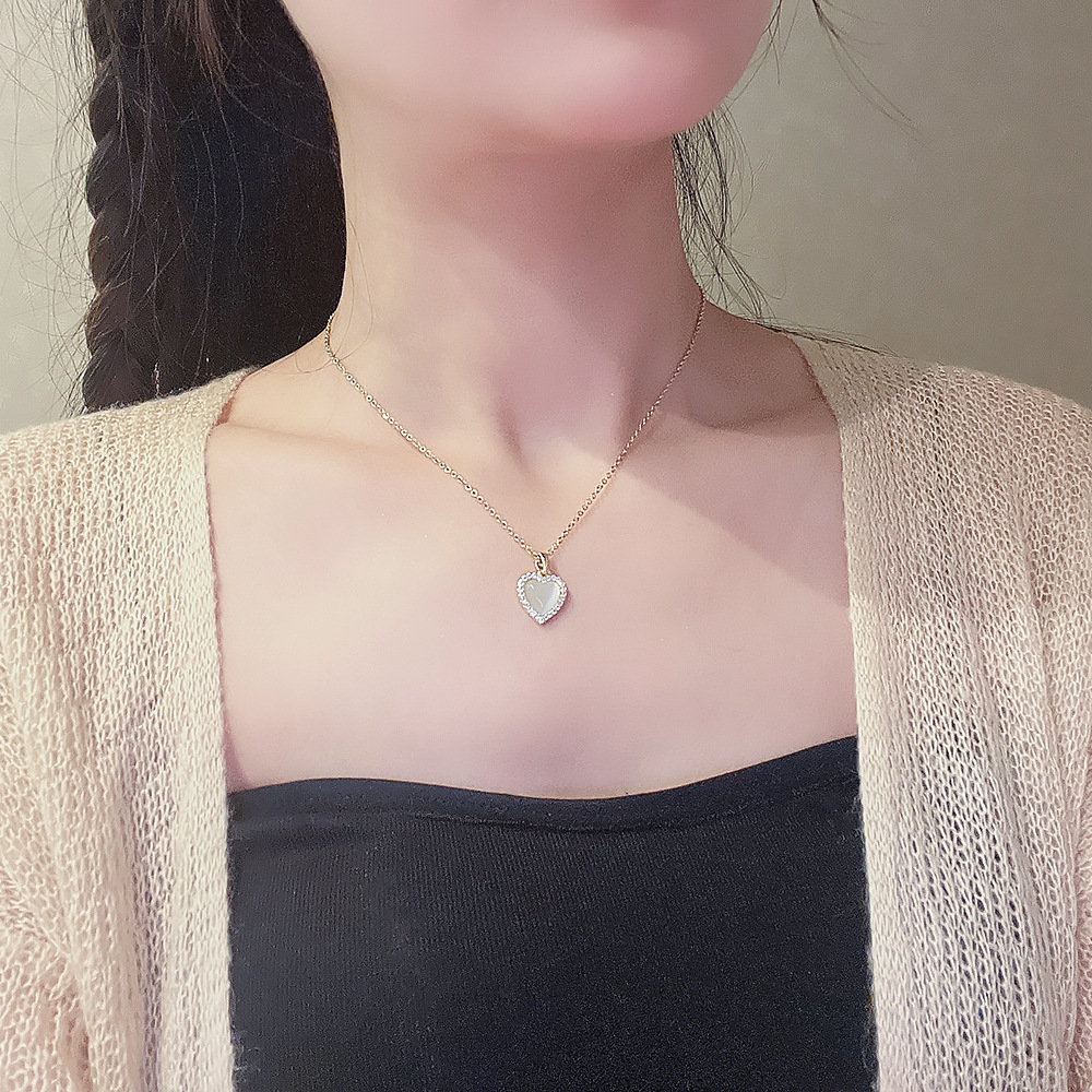 Fashion Heart Shape opal Titanium Steel Inlay Rhinestones Pendant Necklace 1 Piece