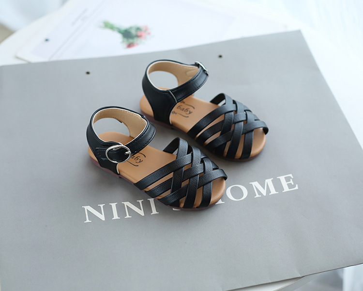 Baotou Sandals with Soft Sole Korean Hollow Small Leather Summer New Girl's Roman 2022 Children's Shoes_voghion.com