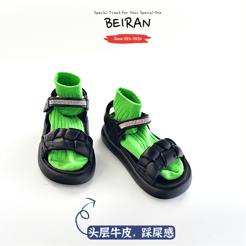 女童夏季涼鞋真皮軟底防滑緩震輕便沙灘鞋女孩中大童休閒運動羅馬