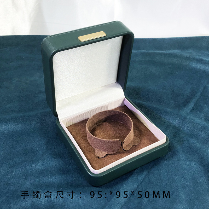 高级感金属牌拱顶首饰盒仿绵羊皮珠宝盒大号珠宝包戒指盒项链盒子|undefined