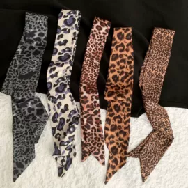 丝巾;围巾;披肩