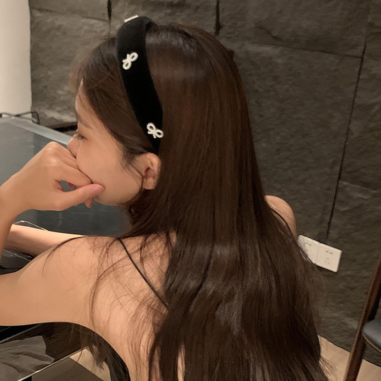 韓国の美ラードの金のカチューシャの女性の秋冬の高級感の洋気のファッションの高い頭のトップのカチューシャの外出のカチューシャの髪飾り|undefined