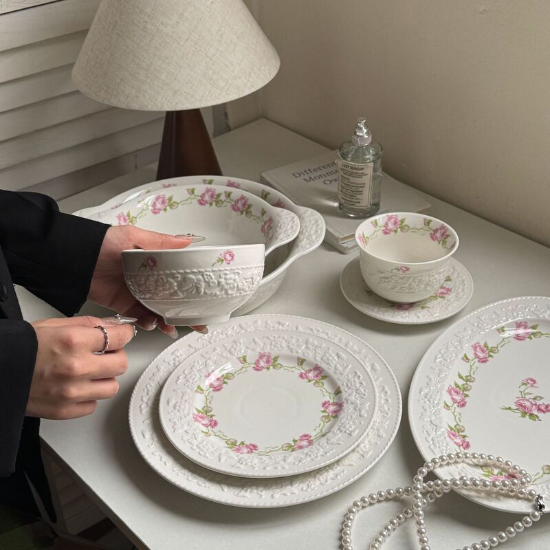French-Style Vintage Holiday Romantic Rose Garden Embossed Floral Ceramic Plate Bowl Dessert Plate Soup Plate Tableware for Home Use