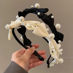 フランス風の気質の髪飾り真珠のカチューシャの蝶結びのカチューシャの顔を洗うカチューシャのシンプルな顔のカチューシャの女性の秋冬の新型