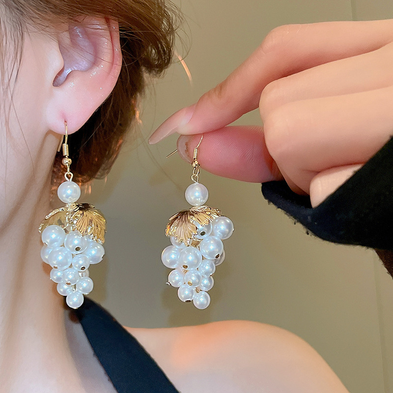 74 # 은바늘-황금포도술