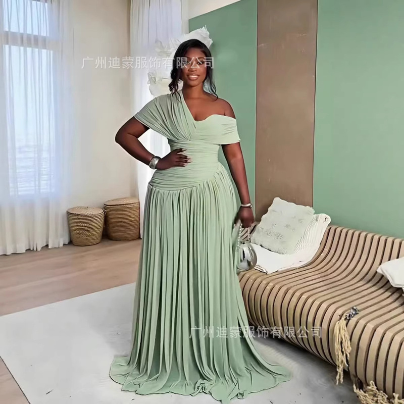 European and American Amazon Women's Clothing 2026 Summer New Fashion Sexy Asymmetrical Pleated Solid Color Dress European and American Amazon Women's Clothing 2026 Summer New Fashion Sexy Asymmetrical Pleated Solid Color Dress