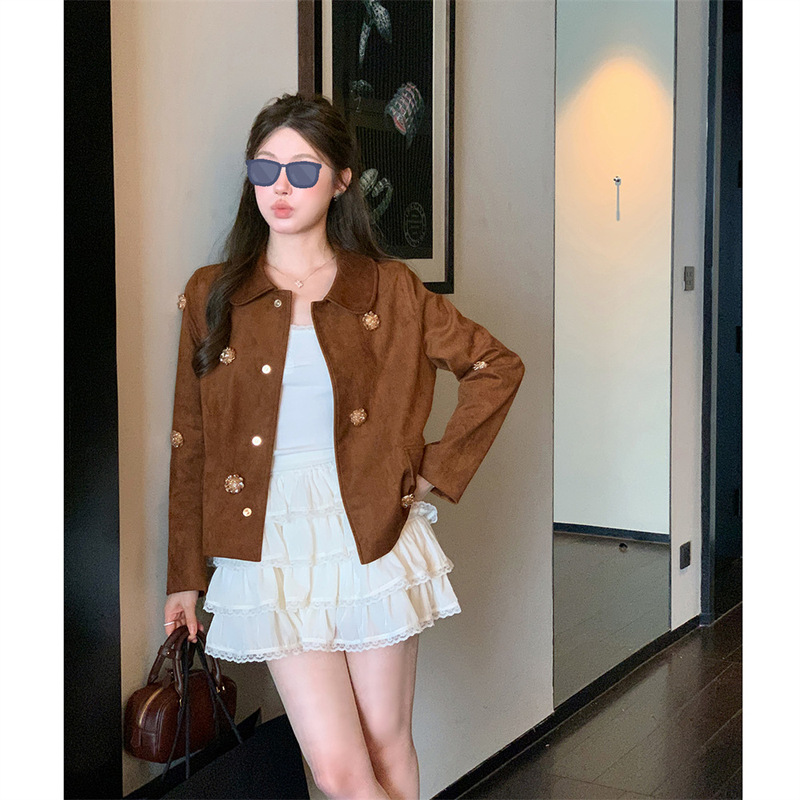 杨小卷 miu系千金感美拉德短外套女高级感法式娃娃领钉珠上衣皮衣|undefined
