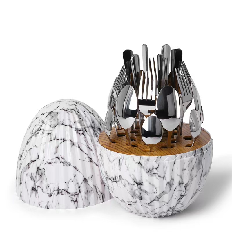 매끈한 둥근 계란과 백석색 식기 24종 세트