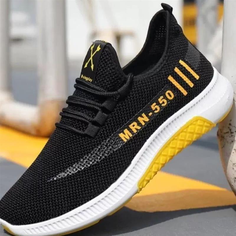 Spring and Autumn Mesh Shoes New Trendy Fly Knitted Casual Sports Shoes Fashionable Breathable Walking Shoes