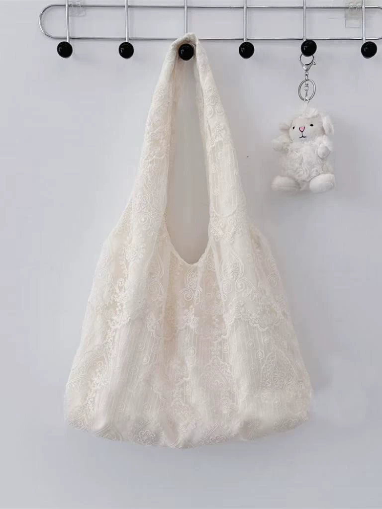Fresh shopping bag, capacious one-shoulder bag, underarm bag, lace dress, flowered