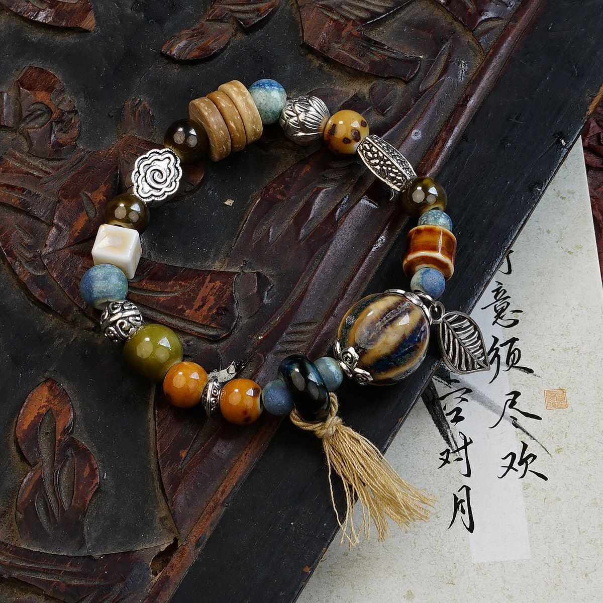 Jingdezhen pulsera de cerámica de verano mujer alta sensación galletas serie de gatos nicho diseño universal pulsera alta sensación
