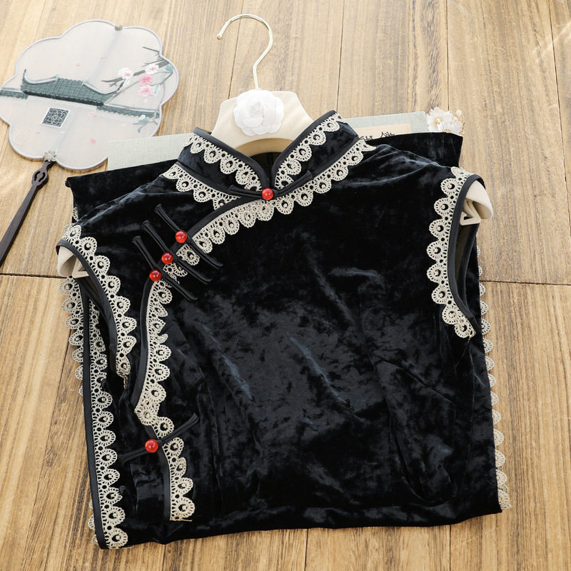 Black Retro New Chinese Crescent Sleeve Velvet Cheongsam for Women 2025 Autumn New Plus Size Improved Old Shanghai Black Retro New Chinese Crescent Sleeve Velvet Cheongsam for Women 2025 Autumn New Plus Size Improved Old Shanghai