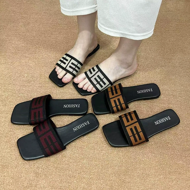 Женские летние пляжные сандалии в корейском стиле, большие размеры, плоская подошва, повседневные, универсальные, для внешнего ношения.