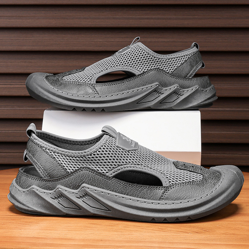 Sandalias para hombres 2024 verano nuevo respirado ocio de suela gruesa zapatos de moda zapatos deportivos antideslizantes de cabeza agujero