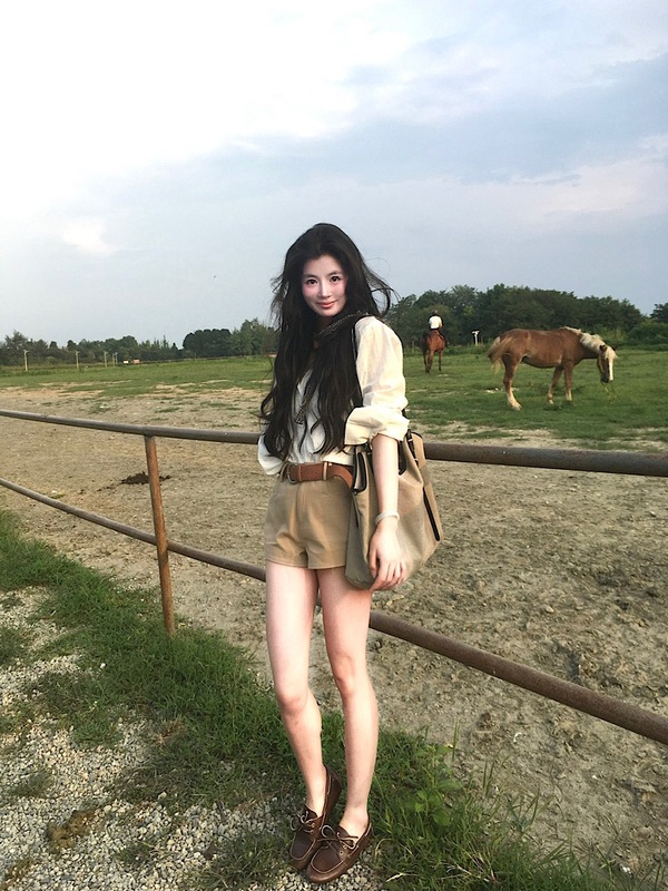 慵懒松弛感设计感清爽通勤贵气老钱风旅游出片穿搭夏日超好看套装|undefined