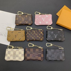 欧米の高級イヤホンバッグのキーホルダー
